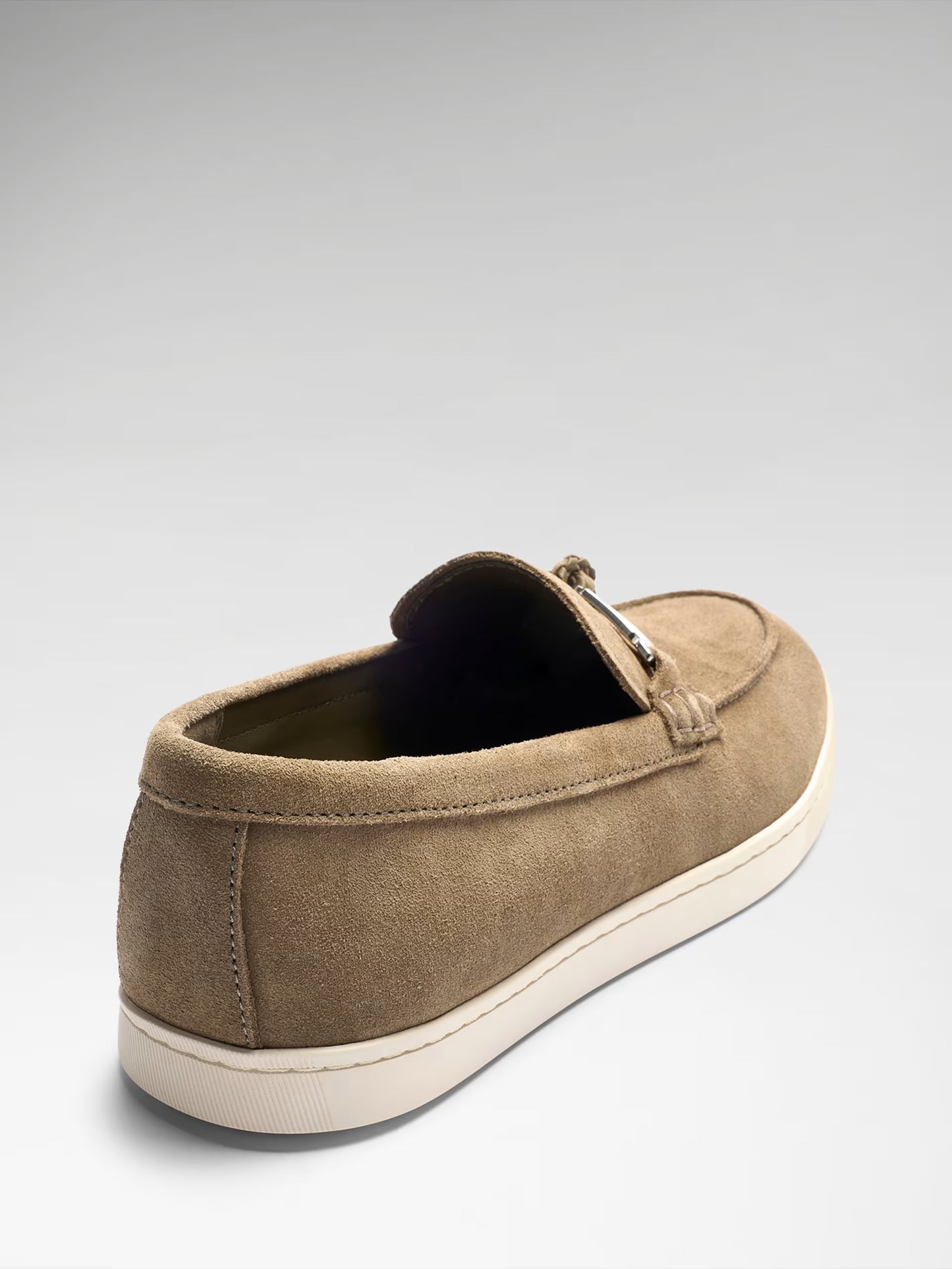 GUESS FMJHEASUE14